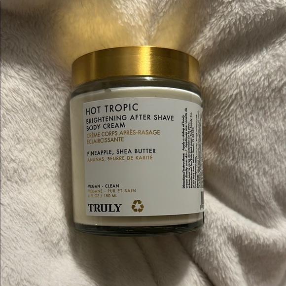 TRULY Other - TRULY Hot Tropic Brightening Body Cream with Gold Lid